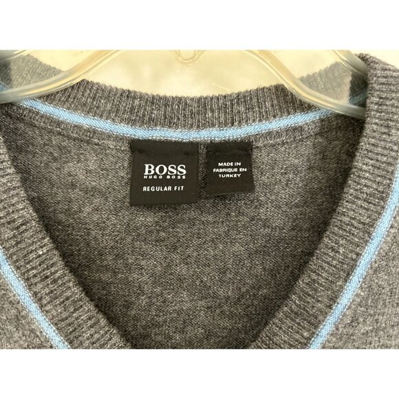 Hugo Boss Merino Wool V-Neck Gray Light Blue Argyle Small - Picture 8 of 11
